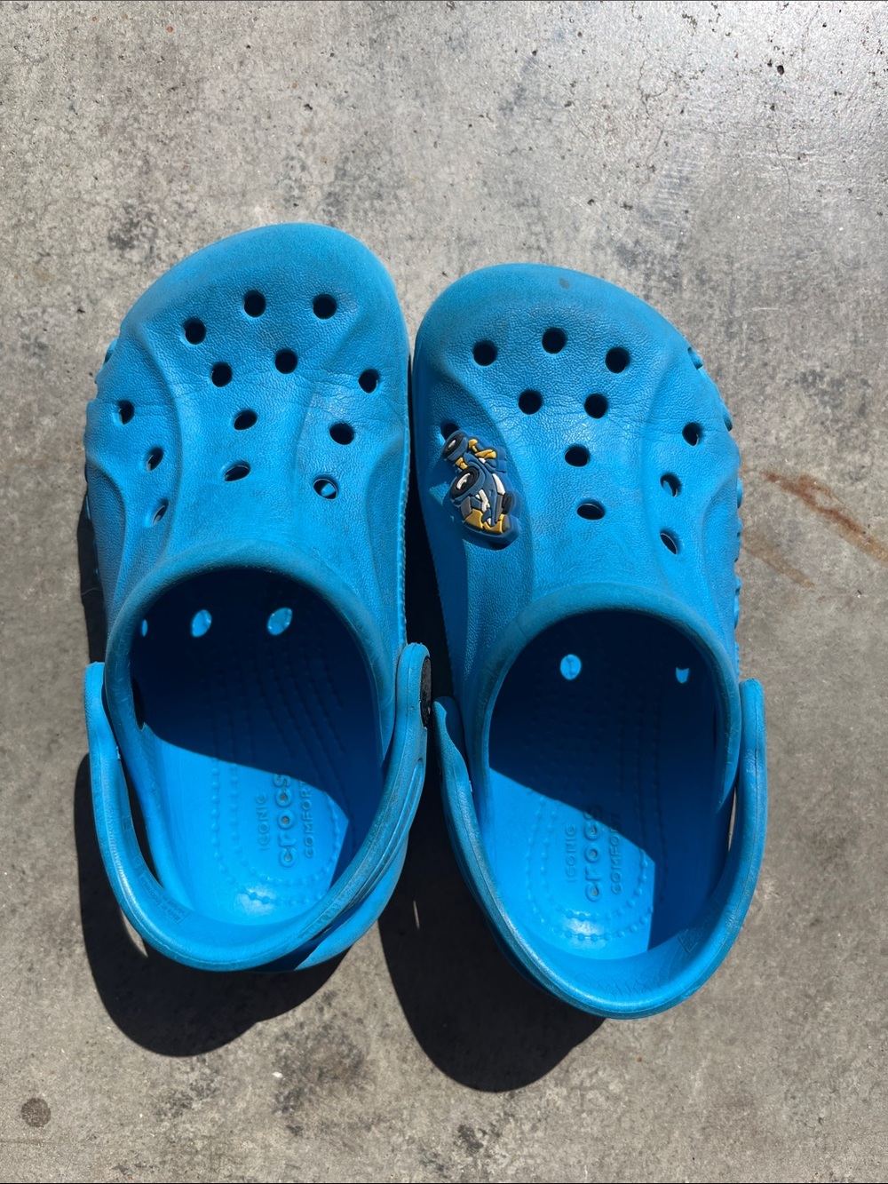 Crocs size 9